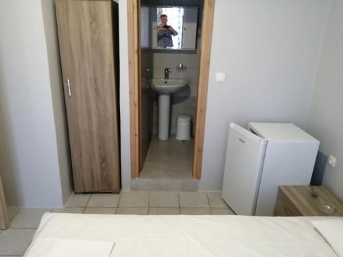 Ελευθέριος rooms 2