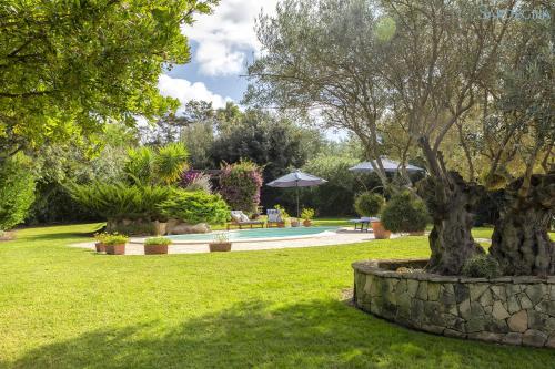 Fotografie z fotogalerie ubytování Alghero Villa Rujia with garden and pool v destinaci Porto Conte