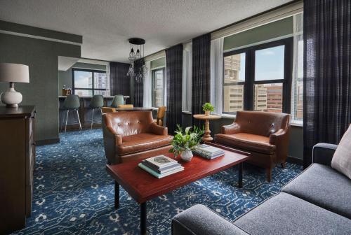 Graduate by Hilton Minneapolis Image
