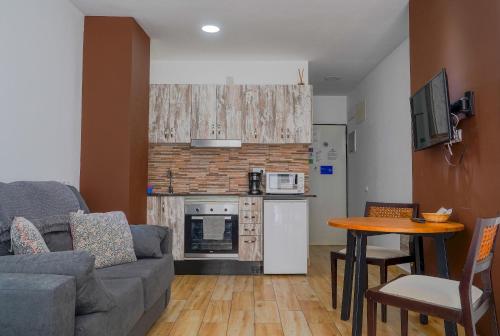 VV 404 Vista Mar con Balcón