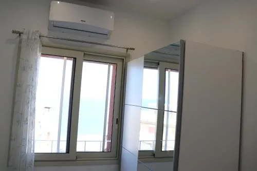 RineddaHouse Arenella - Vista Mare Panoramica a Palermo con Parcheggio privato photo 28