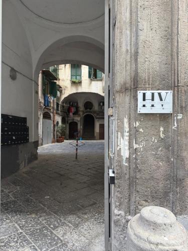FORIA HOUSE VALENTiNO