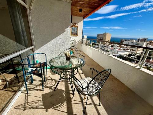 Estudio de 70 mts para 2 personas en La Nogalera with terrace sea views