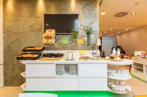 Ibis Styles Madrid Prado photo 103
