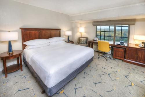 Sheraton Baltimore Washington Airport - BWI Image