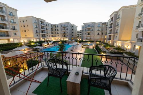 Zdjęcie z galerii obiektu New with hot view,4 bedrooms”Emaar Mivida” w mieście New cairo