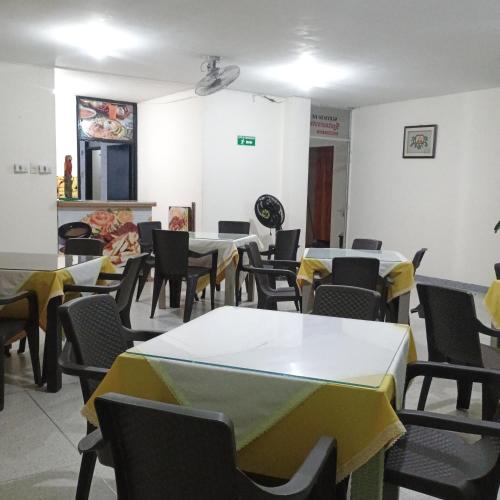Ruang duduk di Hotel Villa Giron inn