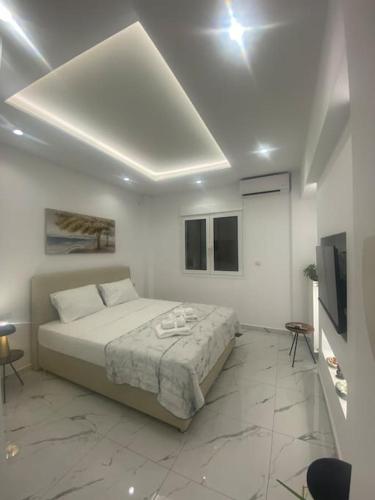 Stylish Gem Close to Acropolis