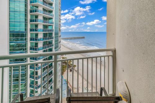 Oceanfront Perfect Couples Getaway photo 26