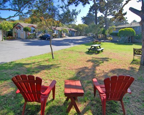Bide-A-Wee Inn and Cottages – Photos 3