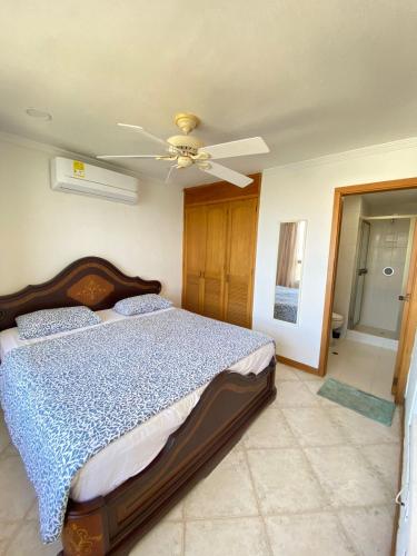Postel nebo postele na pokoji v ubytování Rodadero Excelente Apartamento