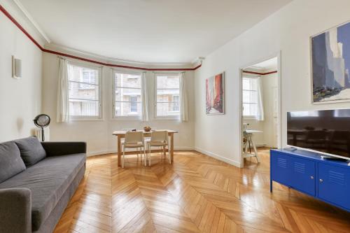 Elegant 3 Brd Flat - Heart of Paris 16th