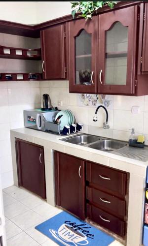 Dapur atau dapur kecil di Beulah Land Guest Home