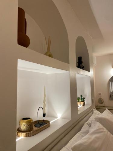 Ένα ή περισσότερα κρεβάτια σε δωμάτιο στο Love Room Morocco - Jacuzzi & Piscine Privée