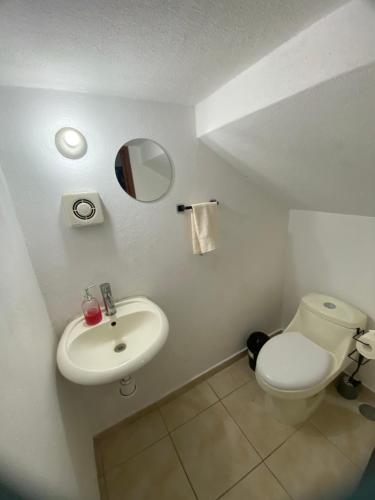 Koupelna v ubytování Casa Búnker 68