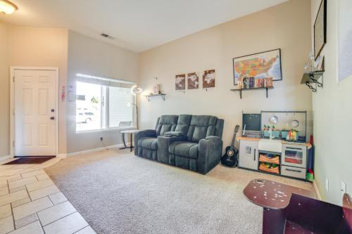 Φωτογραφία από το άλμπουμ του Family Home with Playground 34 Mi to Mt Rose Ski! σε Virginia City