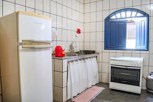 Kuchyň nebo kuchyňský kout v ubytování Casa Surya Paraty