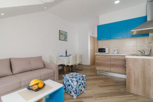 Apartments Marmo - Superior One Bedroom Apartment with Balcony and Sea View Apartman 3