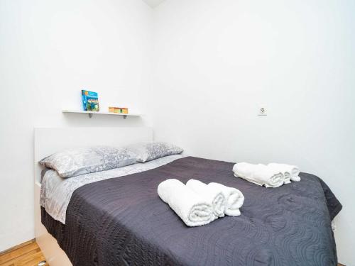 Apartment Joky - One-Bedroom Apartment