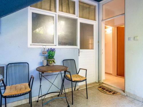 Apartment Joky - One-Bedroom Apartment