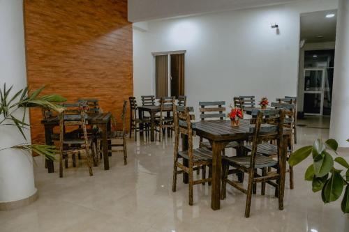 Restaurace v ubytování Lucky Transit Hotel - Katunayake Airport