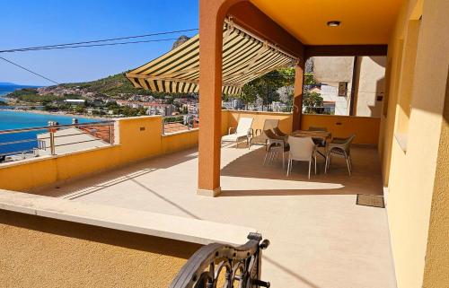 Seaview Apartment Tony with Grand Terrace