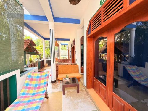 Гостиная зона в Frangipani Beach Villa