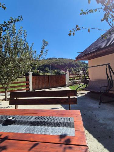 Galería fotográfica de Holiday Home Ciara en Kolašin