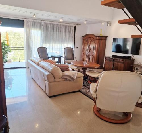 Citadel Holiday Apartments "Duplex 6p" & parking - 250m Beach - 300m Roses Centre