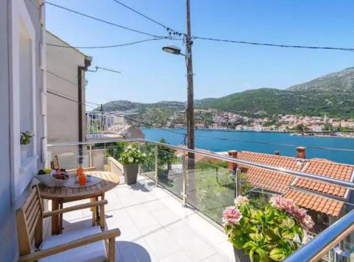 Apartment Tomic