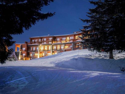 Duplex 4 chambres avec piscine, spa et parking aux Arcs 1800 - FR-1-352-55