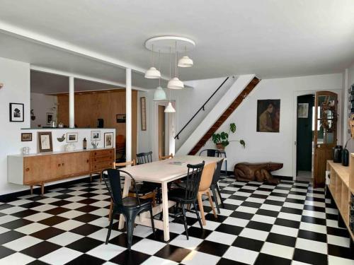 Maison Miss Burton à louer sur la côte Landaise