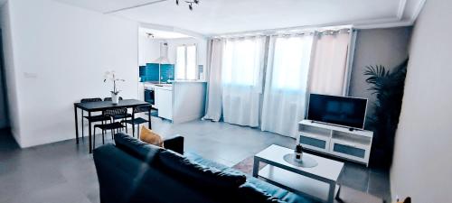 Charmant T2 à 5 min des Plages -10min Calanques