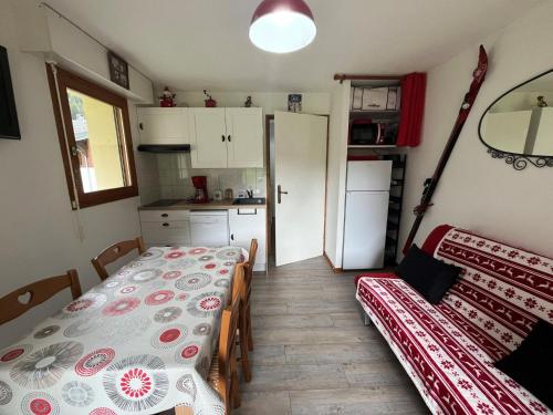 Appartement cosy avec terrasse pour 4 personnes et parking à Châtel