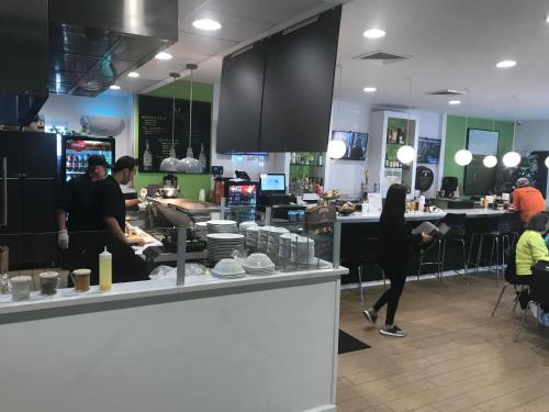 Luxury Family Retreat Walkable to the waterpark photo 69