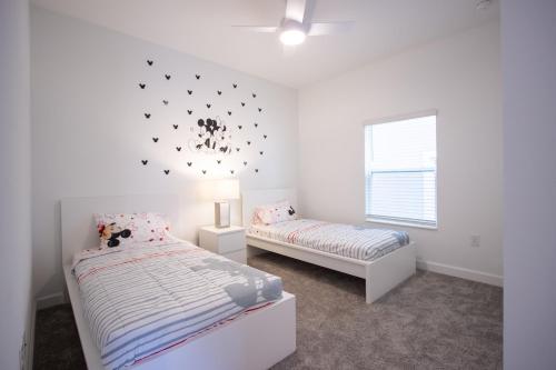 Luxury Family Retreat Walkable to the waterpark photo 16
