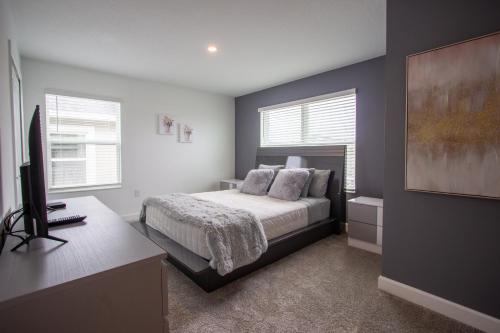 Luxury Family Retreat Walkable to the waterpark photo 34