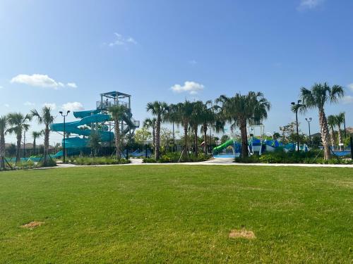 Luxury Family Retreat Walkable to the waterpark photo 60
