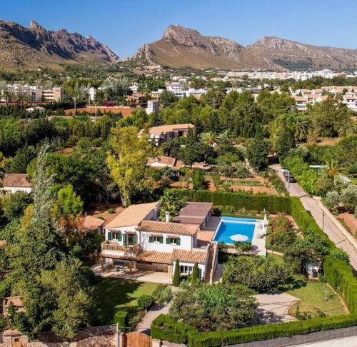 Villa La Telaranya - Luxury villa with heated pool close to Port Pollença
