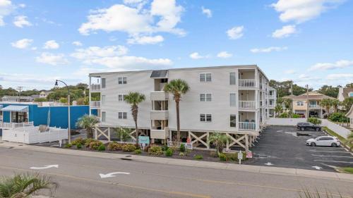 ONE Block from the Ocean Ocean Pier 2 in NMB photo 4