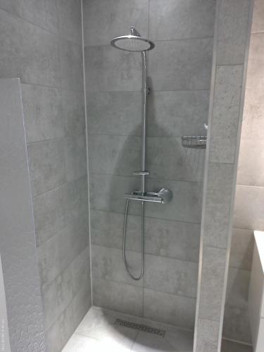 Ένα μπάνιο στο HANNIBAL - Design Apartment Amaryllis 3, VW Nähe, Parkplatz, Küche, HighSpeed-WLAN, Fitness, Solarium