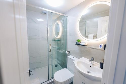 Amias Homes photo 18