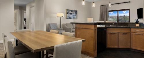 Gallery image of Great Smokies Lodge Sevierville by HelloVacay in Sevierville