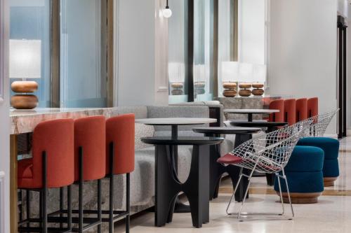 Le Meridien Washington, DC, The Madison Image