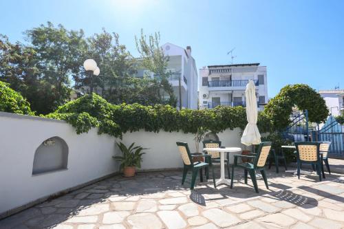 Το κτήριο όπου στεγάζεται  το διαμέρισμα