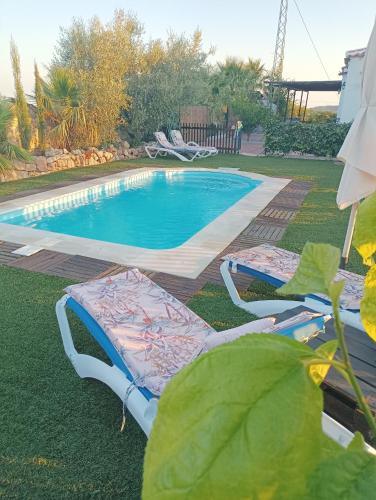 La Viña de la Tireta Casa Rural con impresionantes vistas, chimenea, barbacoa y piscina a 20 min de la costa