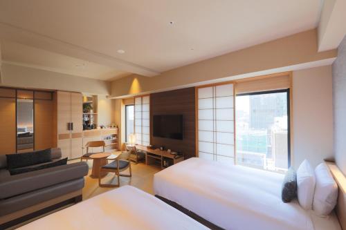 Μια τηλεόραση ή/και κέντρο ψυχαγωγίας στο Hotel Niwa Tokyo