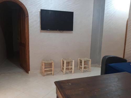 Μια τηλεόραση ή/και κέντρο ψυχαγωγίας στο Ocean Guest House