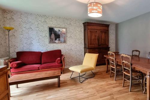 Bel Appartement et Jardin hyper Centre de Dol