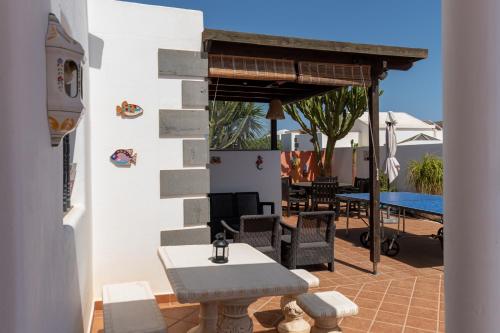 Utopia, villa 4 bedrooms, heated pool & complete privacy